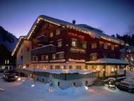 Hotel-Gasthof Adler Dam�ls